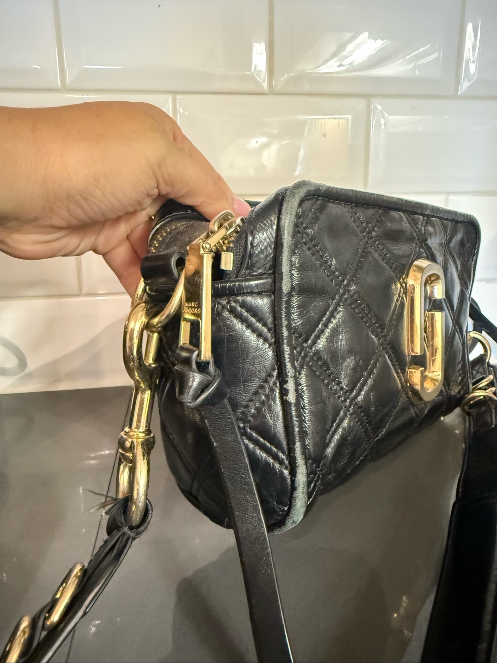 Marc Jacobs Black Quilted Snapshot Crossbody with Gold Hardware - Picture 7 of 11